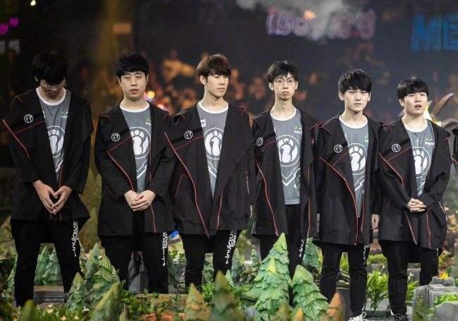 集中赛会制