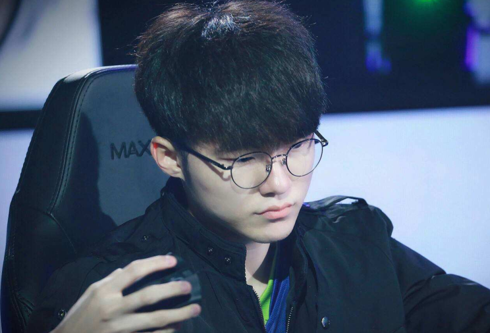 感到满意 感到满意