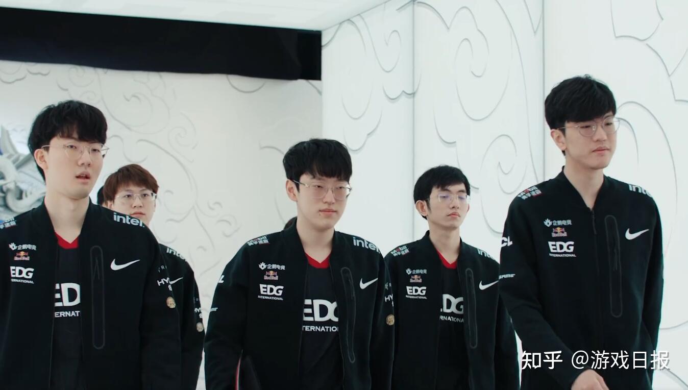 不难发现他 不难发现他