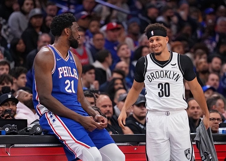 每天穿梭于 每天穿梭于