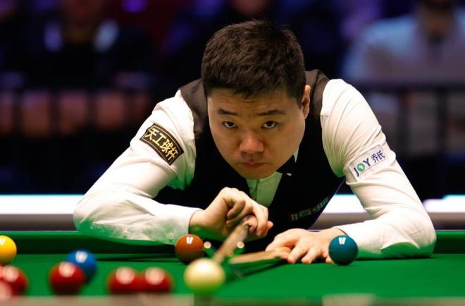 队长人选向 队长人选向