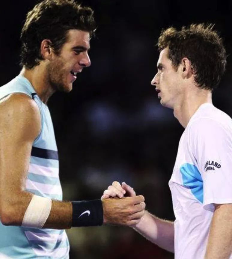 球员刚刚经 球员刚刚经