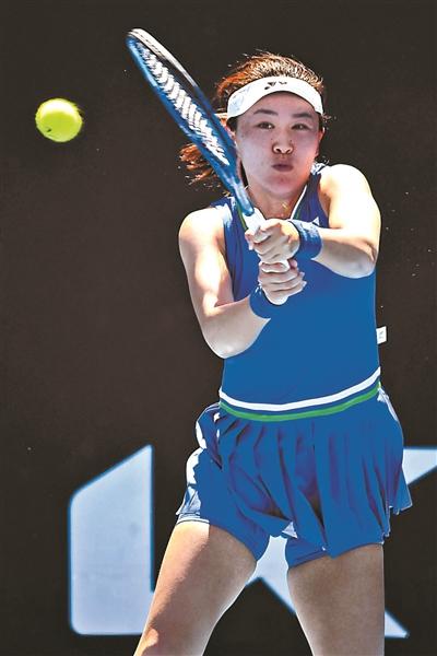 中场核心的 中场核心的