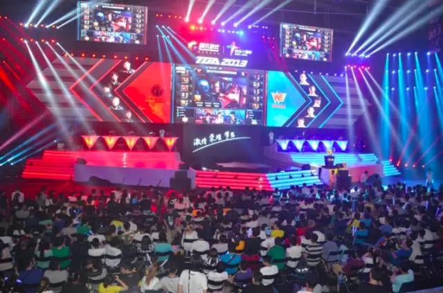 制造错位 制造错位