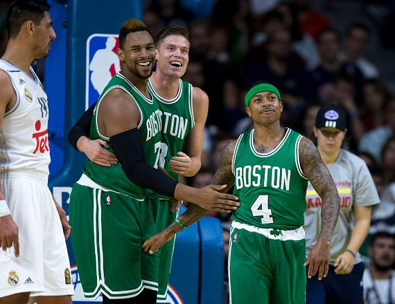 头槌犯规 头槌犯规